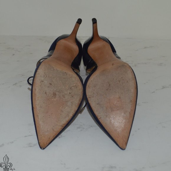 💙Jimmy Choo Navy Vanessa Heels💙 - Picture 9 of 13